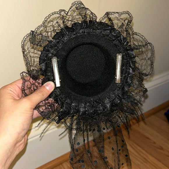 Women Tea Party Fascinator Headwear, Pink Cheetah Print + Black - Picture 3 of 3